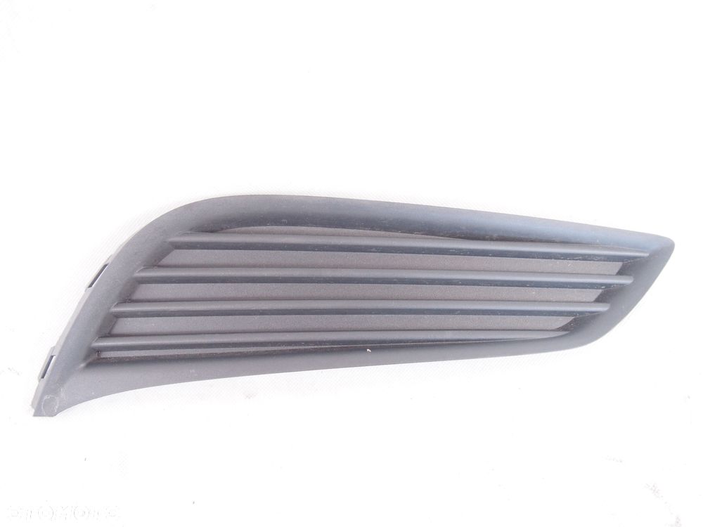 Opel Astra K V 15r Atrapa prawa kratka 2015 - 1