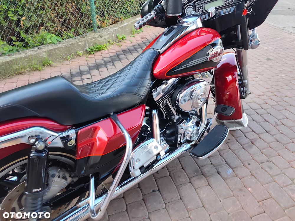 Harley-Davidson FLHTCU Ultra - 31