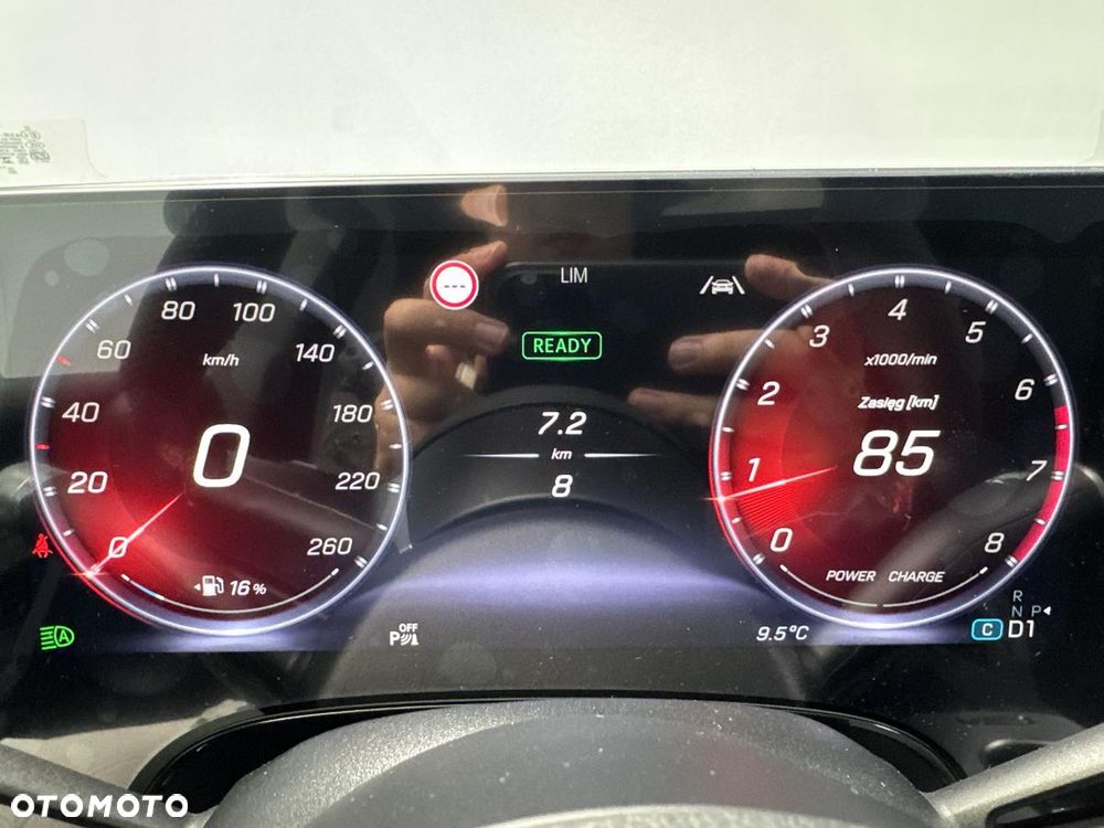 Mercedes-Benz CLA 200 mHEV 4-Matic 8G-DCT - 15