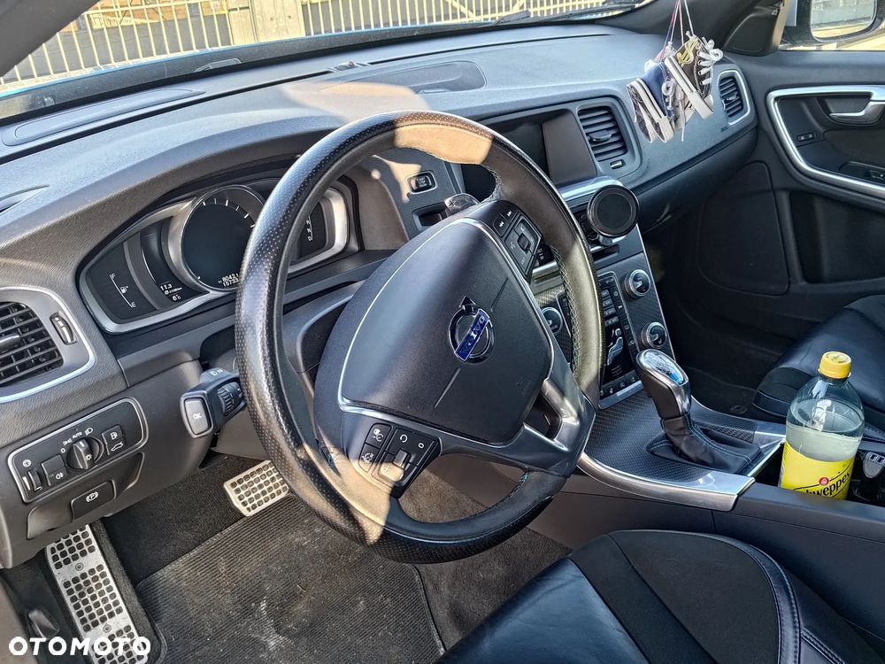 Volvo V60 - 15
