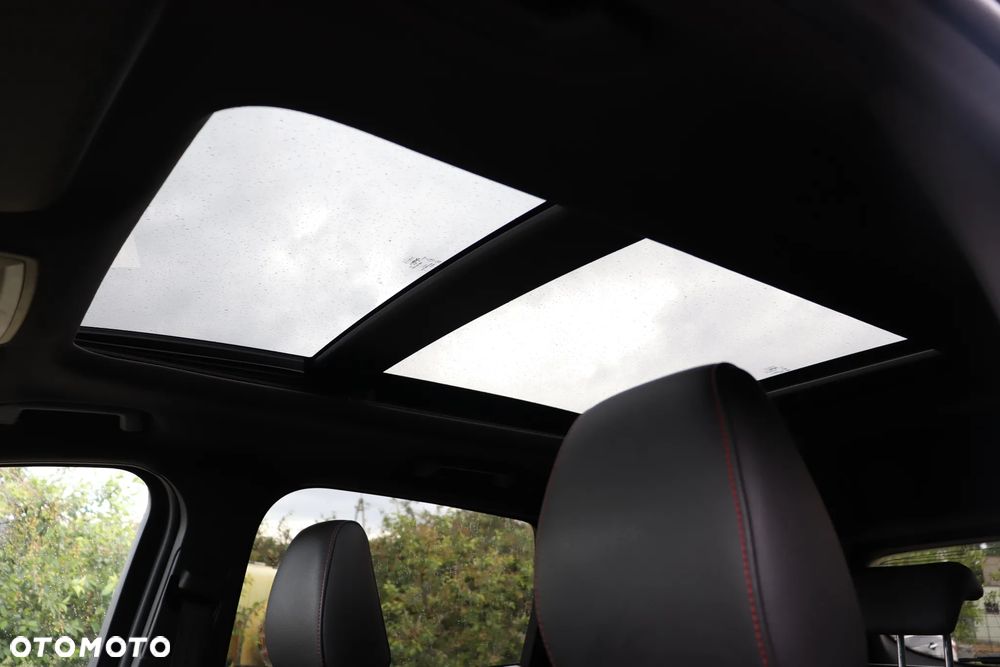 Ford Kuga 1.5 EcoBoost 2x4 ST-Line - 36