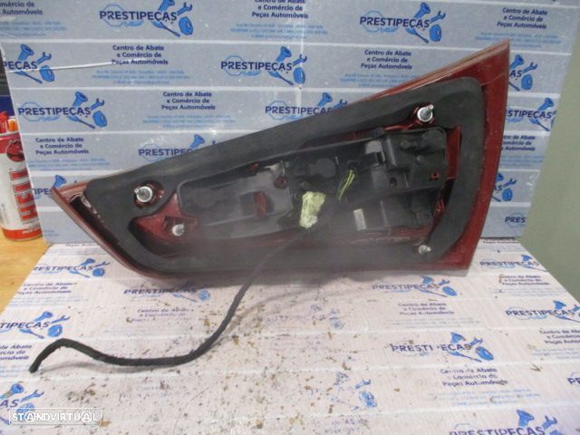 Farol Tras 8X0945093D AUDI A1 SPORTBACK 8X FASE 1 2013 1.6TDI 105CV 5P PRETO ESQ ORIGINAL - 2