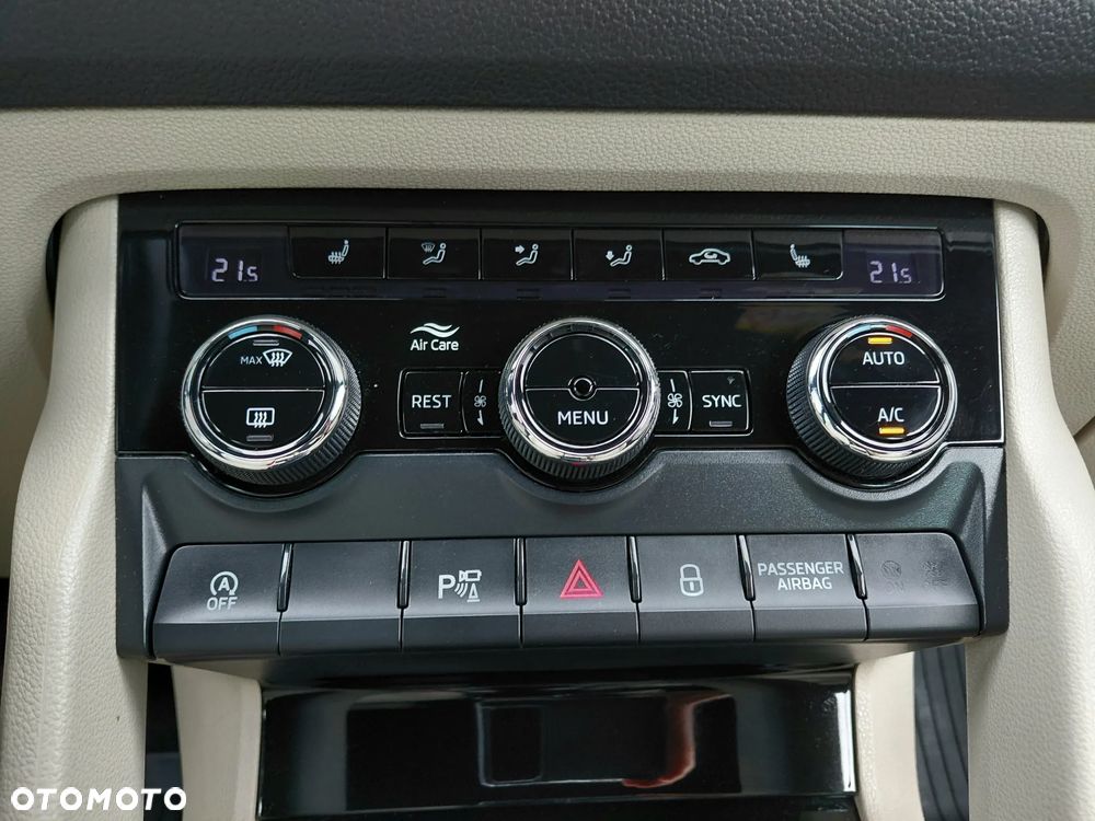 Skoda Kodiaq 1.5 TSI ACT 4x2 L&K DSG 7os - 15