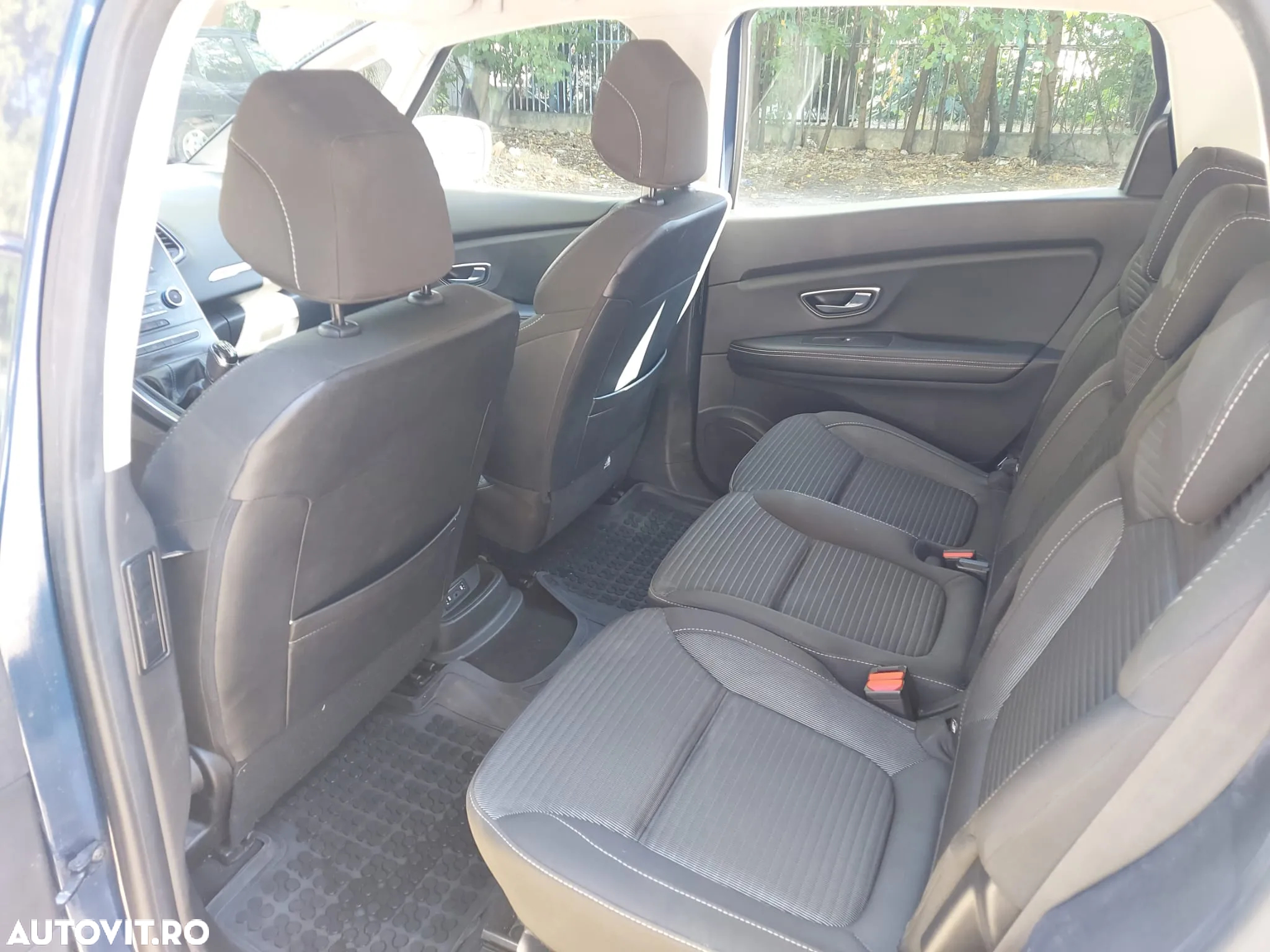 Renault Scenic ENERGY dCi 110 Start & Stop Expression - 7