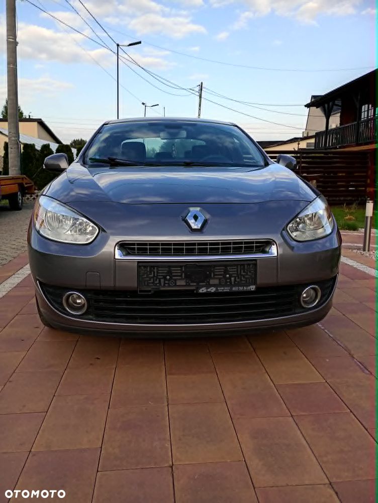 Renault Fluence 2.0 16V 140 Dynamique - 1