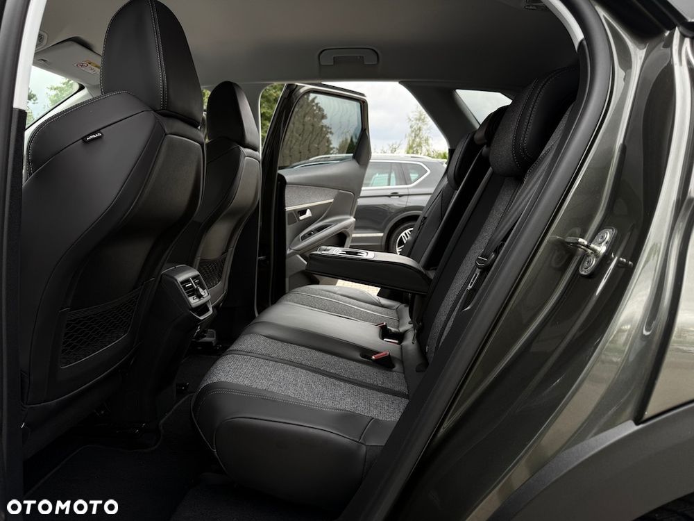 Peugeot 3008 1.6 THP Allure S&S EAT6 - 28