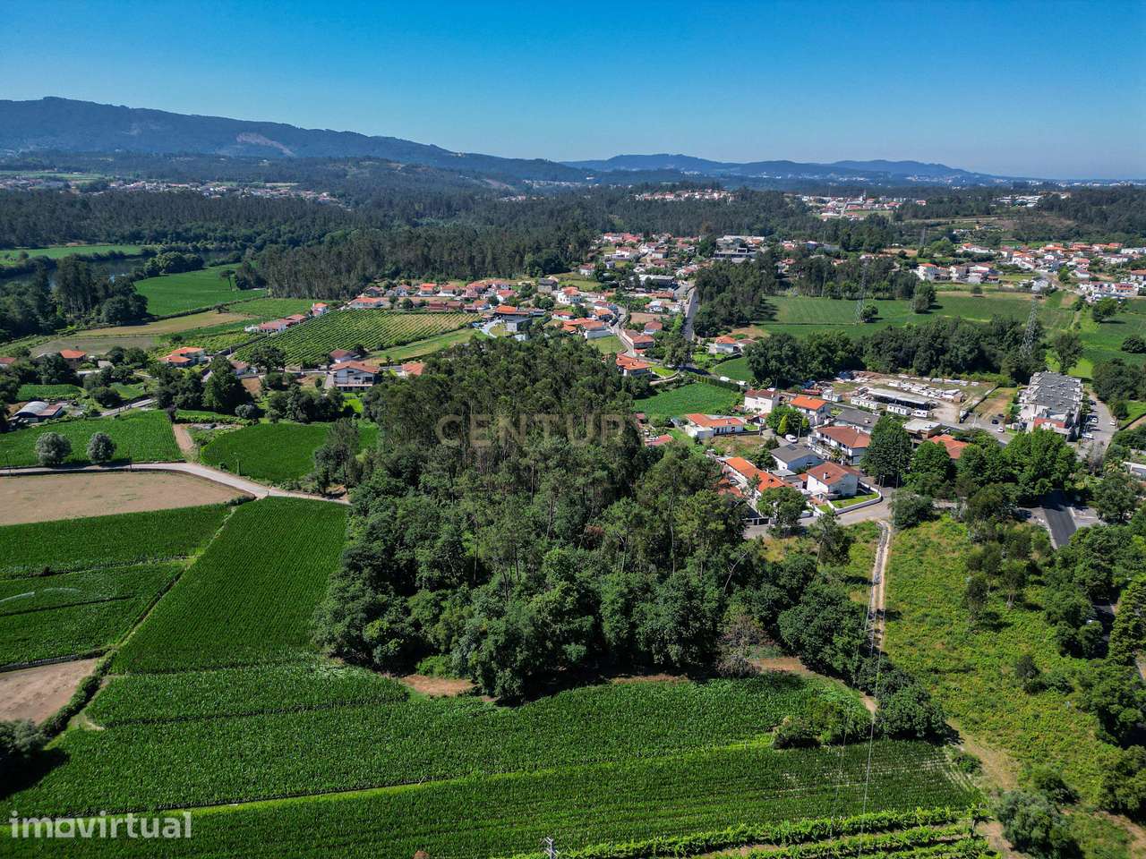 Terreno ER1 com 8.334 m² e 6.600 m² de Construção | Excelente Oportuni - Grande imagem: 3/16