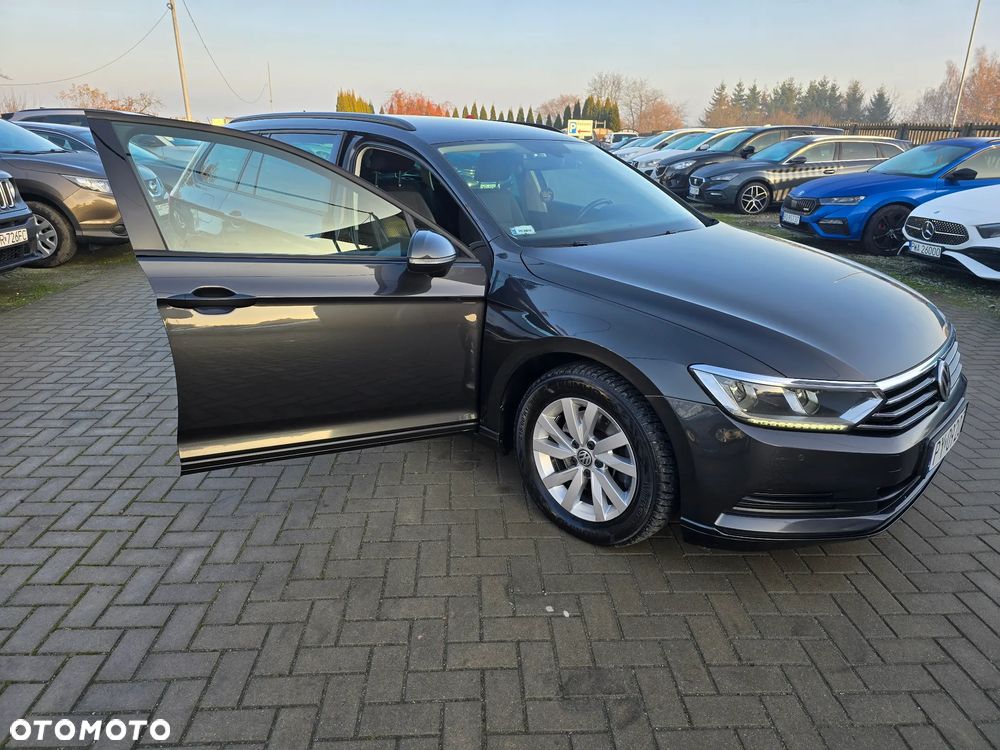Volkswagen Passat Variant - 22
