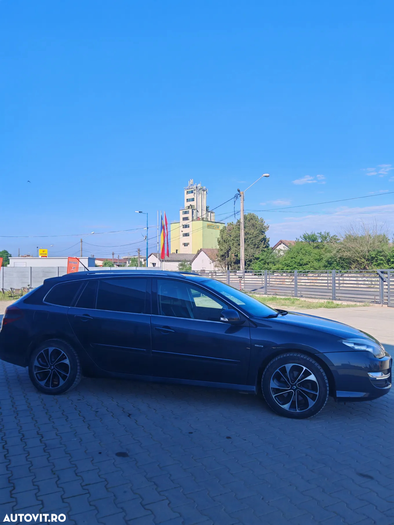 Renault Laguna ENERGY dCi 130 FAP Start & Stop Bose Edition - 2