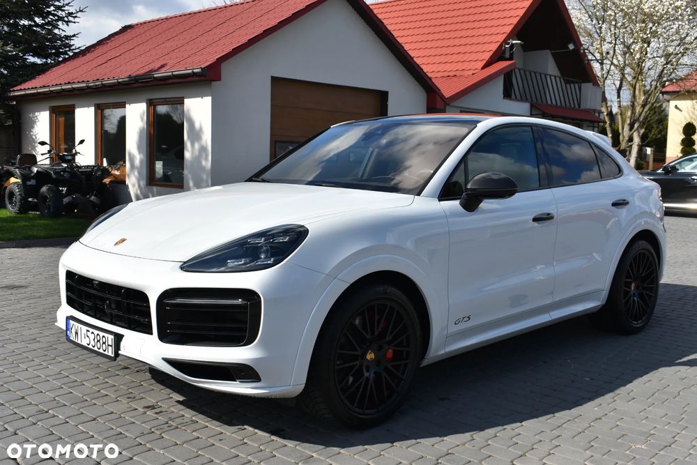 Porsche Cayenne - 2