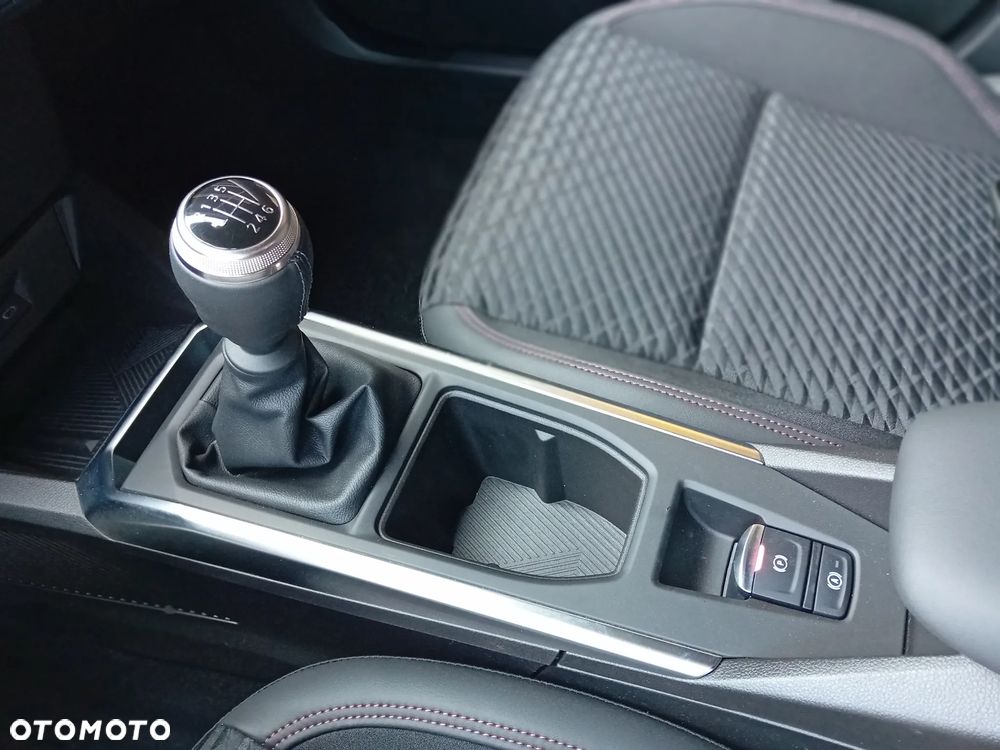 Renault Clio 1.2 TCe Techno - 11