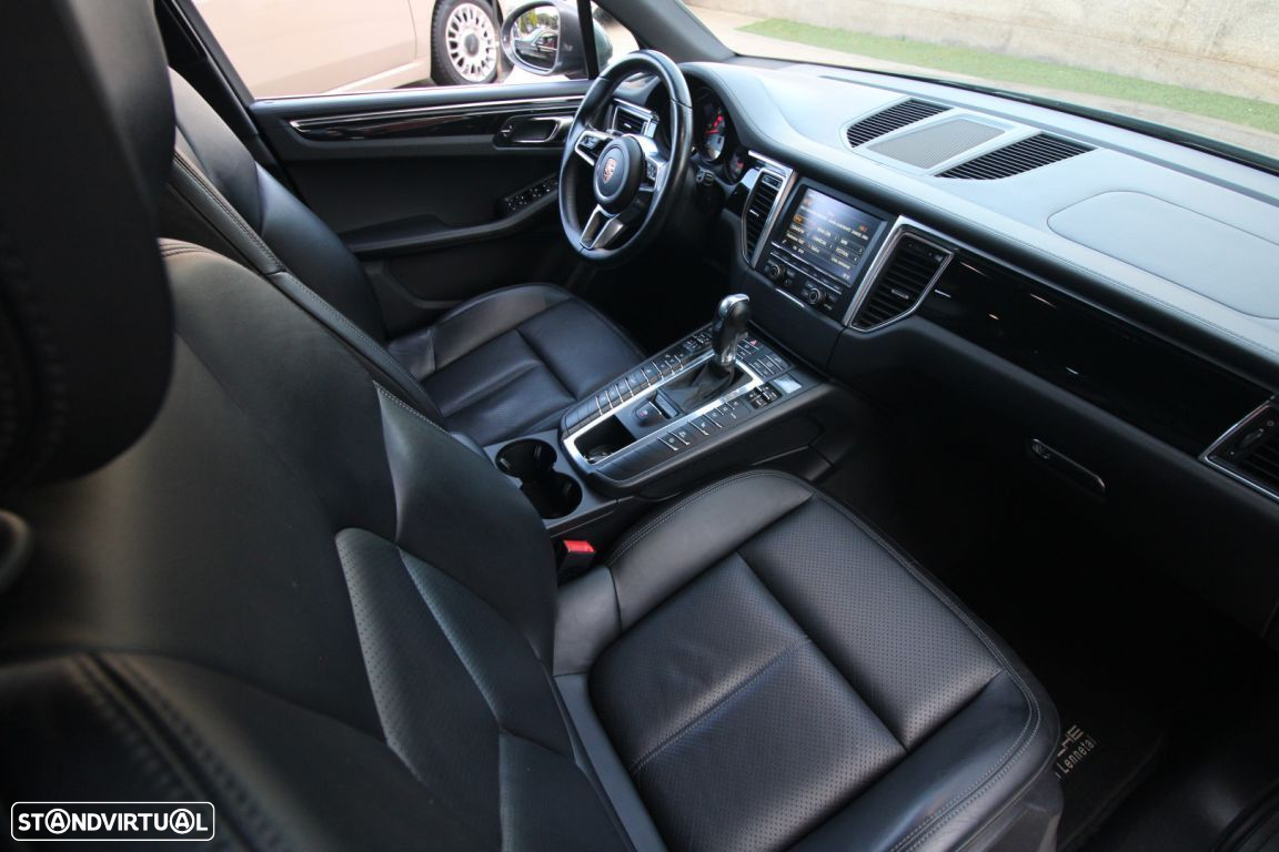 Porsche Macan S - 15