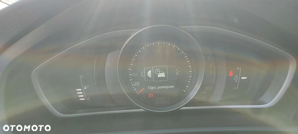 Volvo V40 D2 Momentum - 22