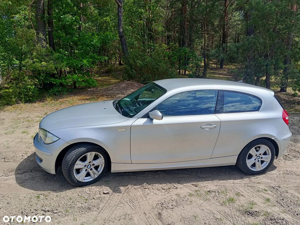 BMW Seria 1 - 12