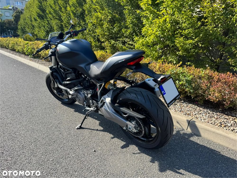 Ducati Monster - 3