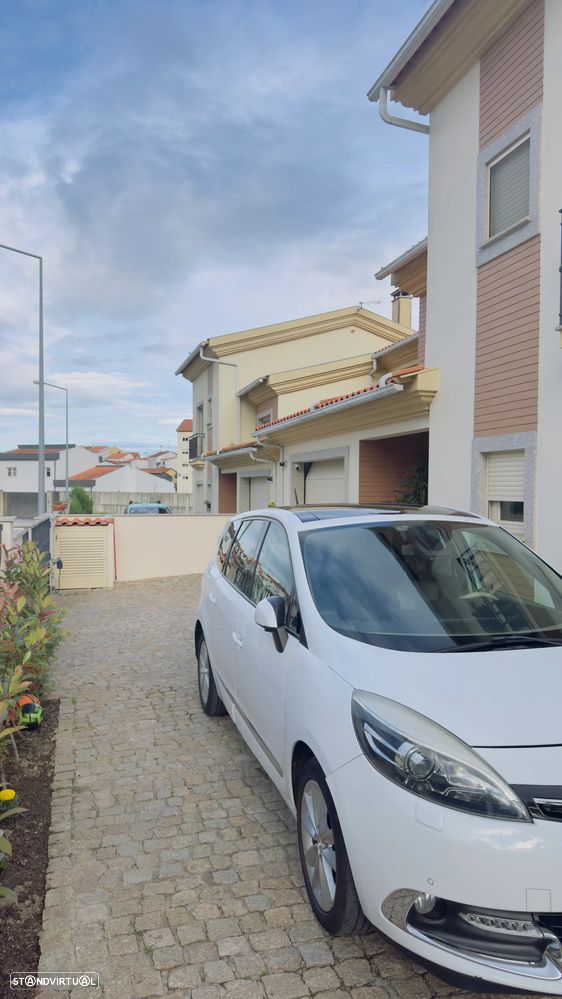 Renault Grand Scénic dCi 130 FAP Start & Stop Bose Edition - 11