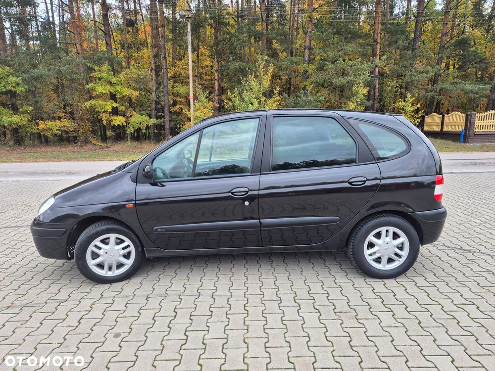 Renault Scenic - 2