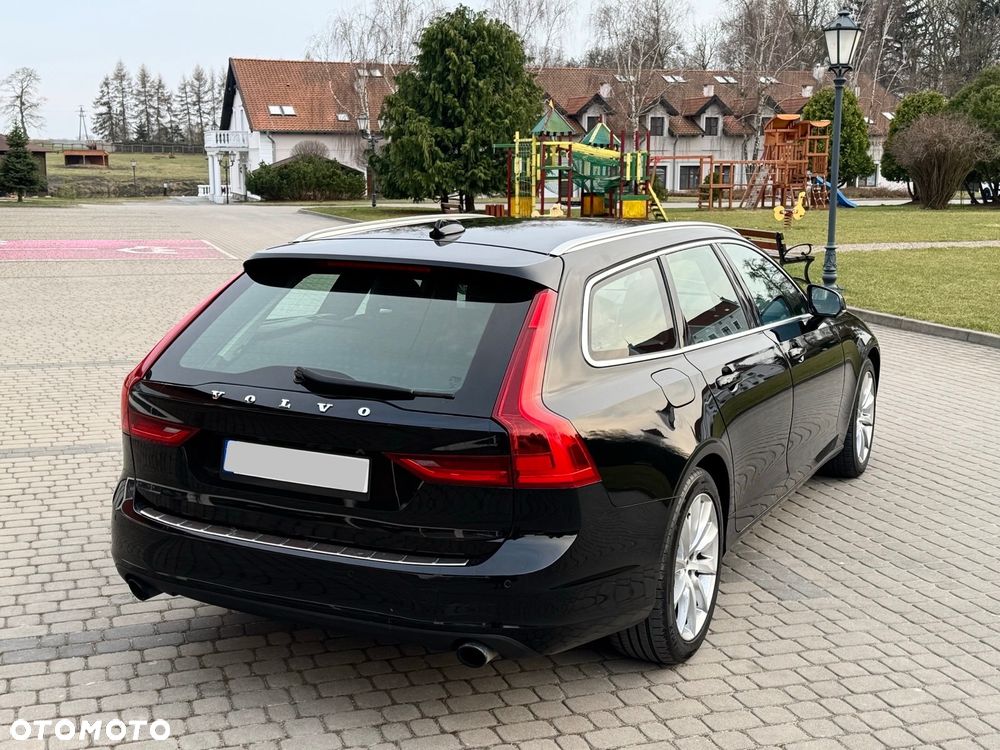 Volvo V90 T5 Momentum - 11