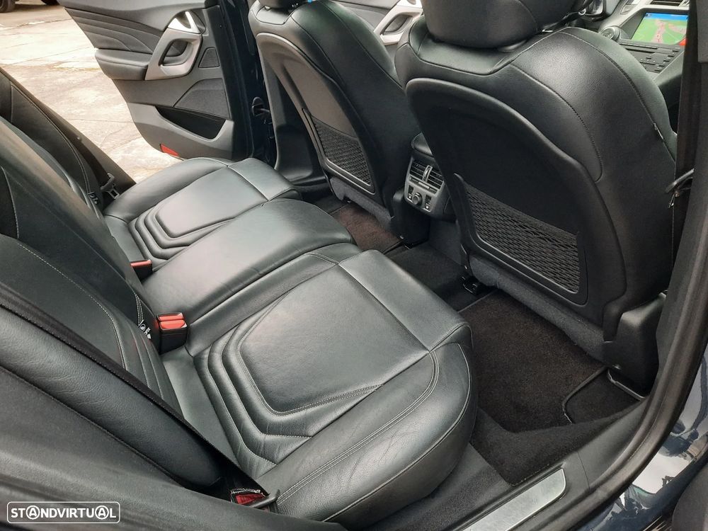 Citroën DS5 2.0 HDi Hy4 So Chic CMP6 88g - 38