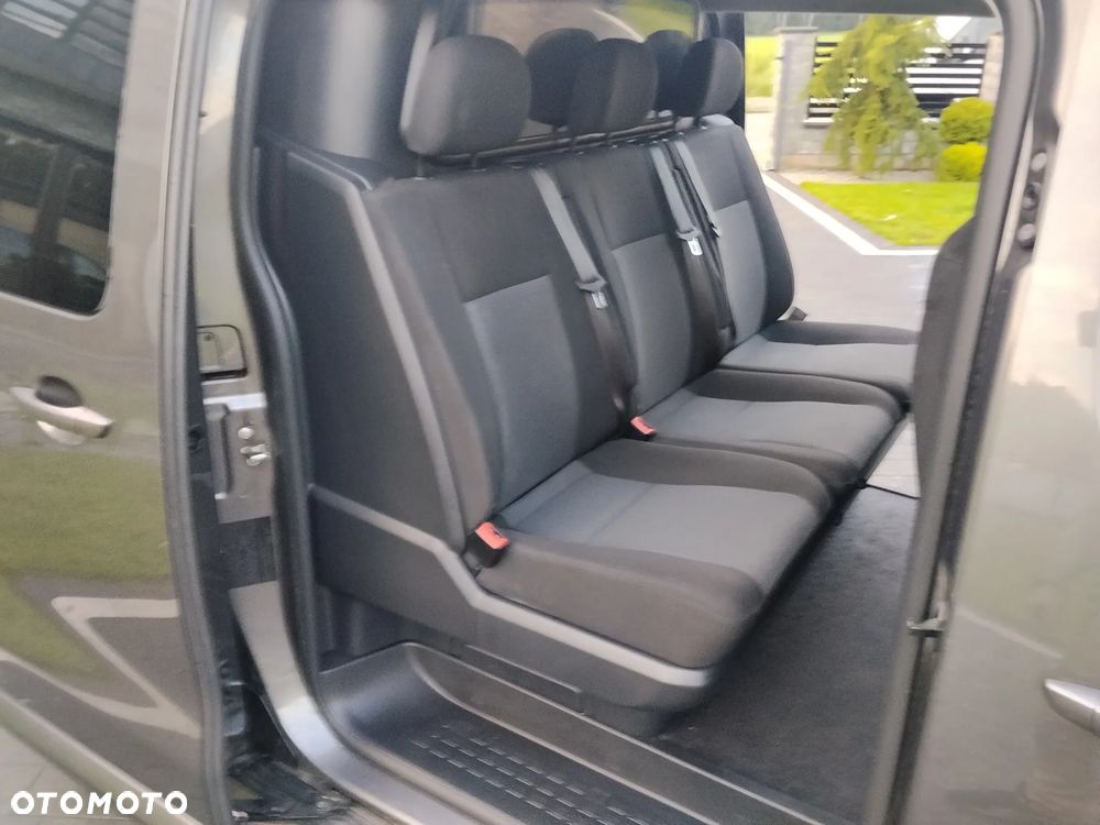 Opel Vivaro - 11
