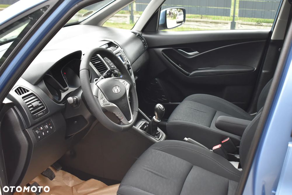 Hyundai ix20 1.4 blue YES Plus - 25