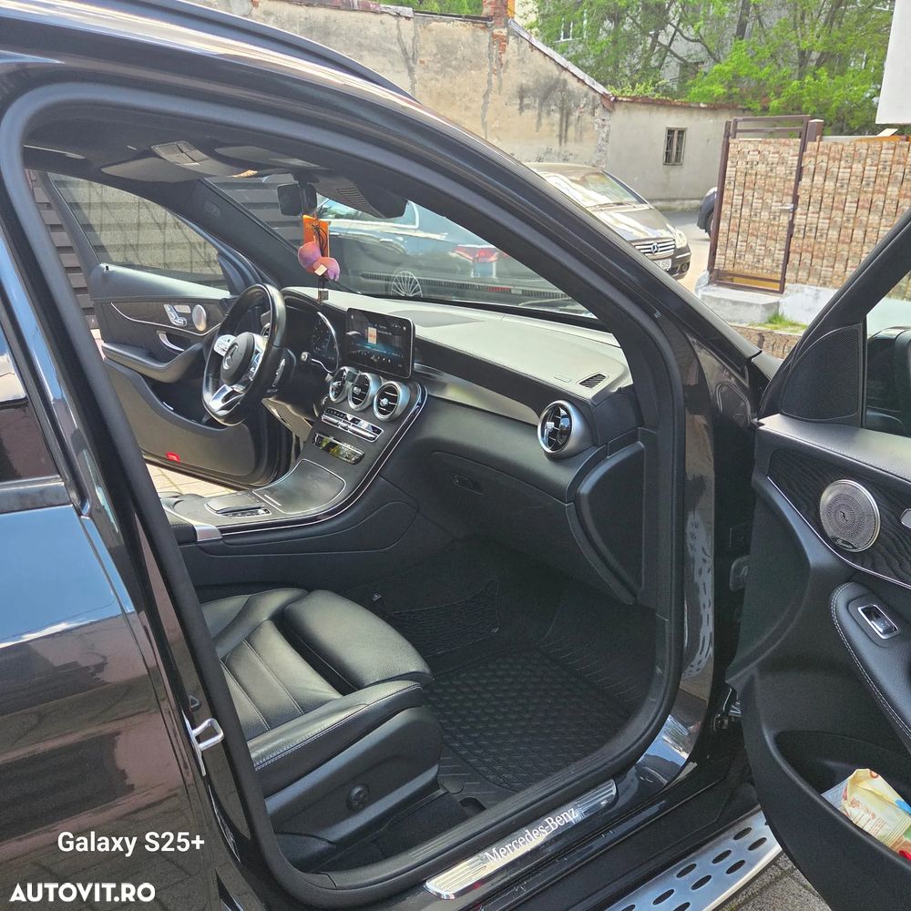 Mercedes-Benz GLC - 11