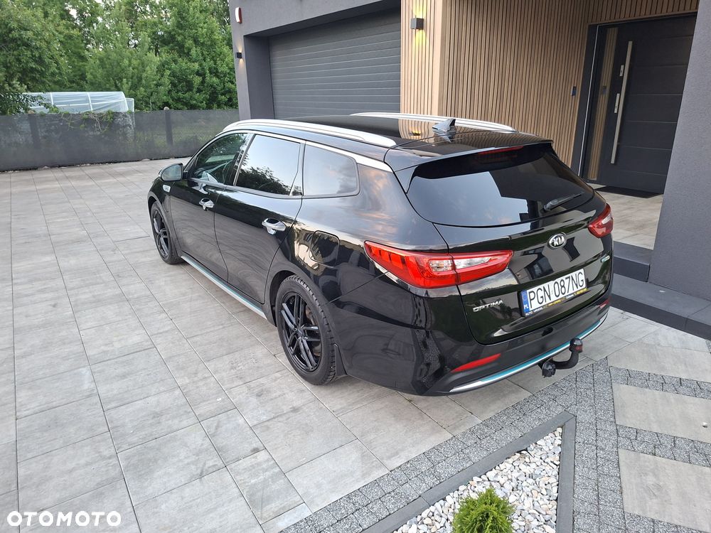 Kia Optima Plug-in Hybrid - 6