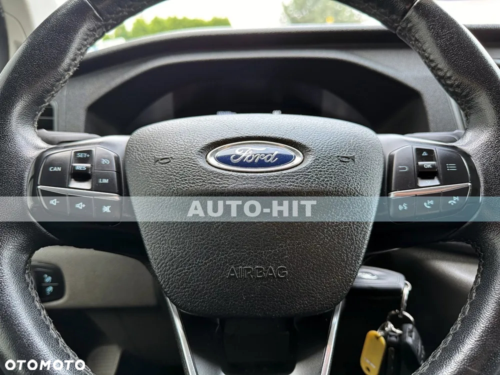 Ford Transit - 26
