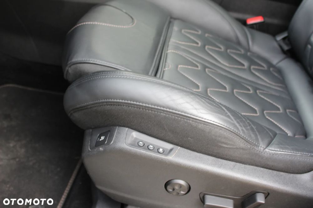 Peugeot 5008 BlueHDi 130 EAT8 GT - 11