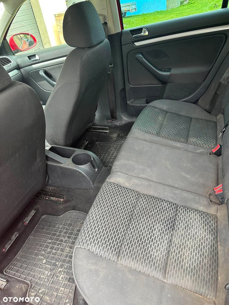 Volkswagen Golf - 12