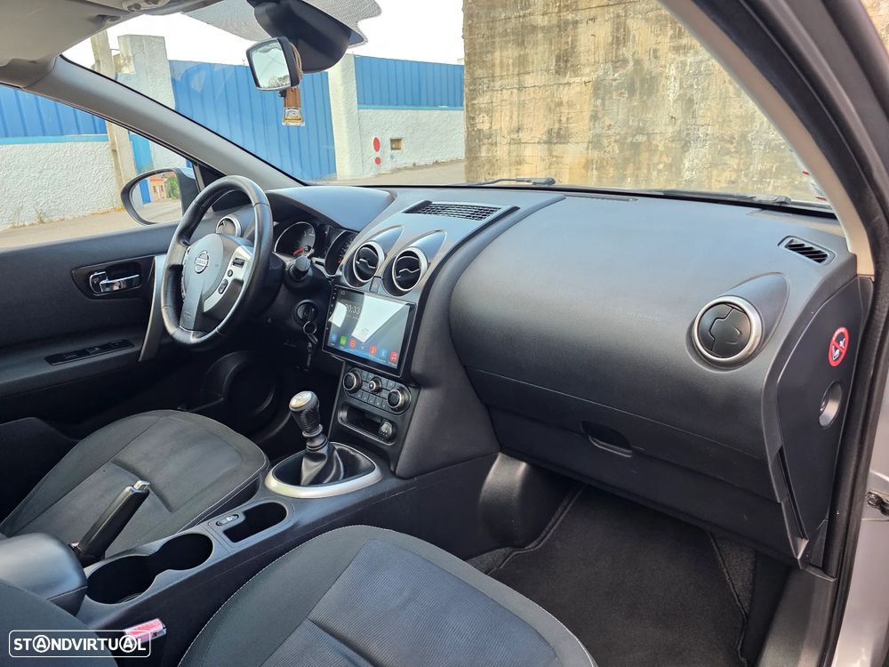 Nissan Qashqai +2 1.5 dCi DPF acenta - 17