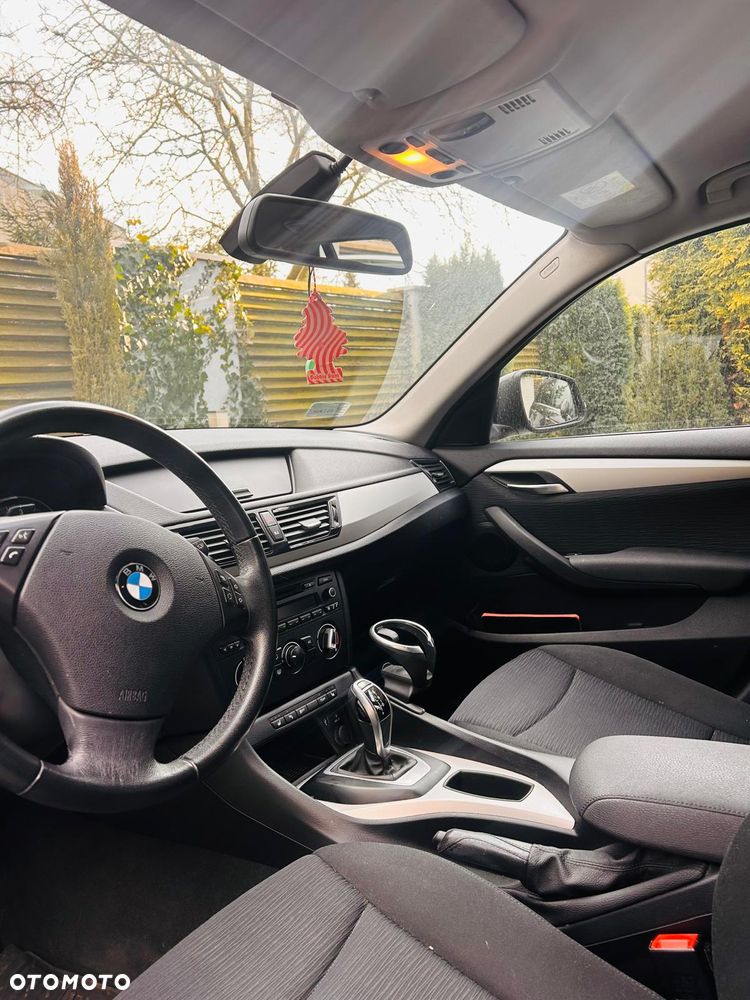 BMW X1 sDrive18d - 9