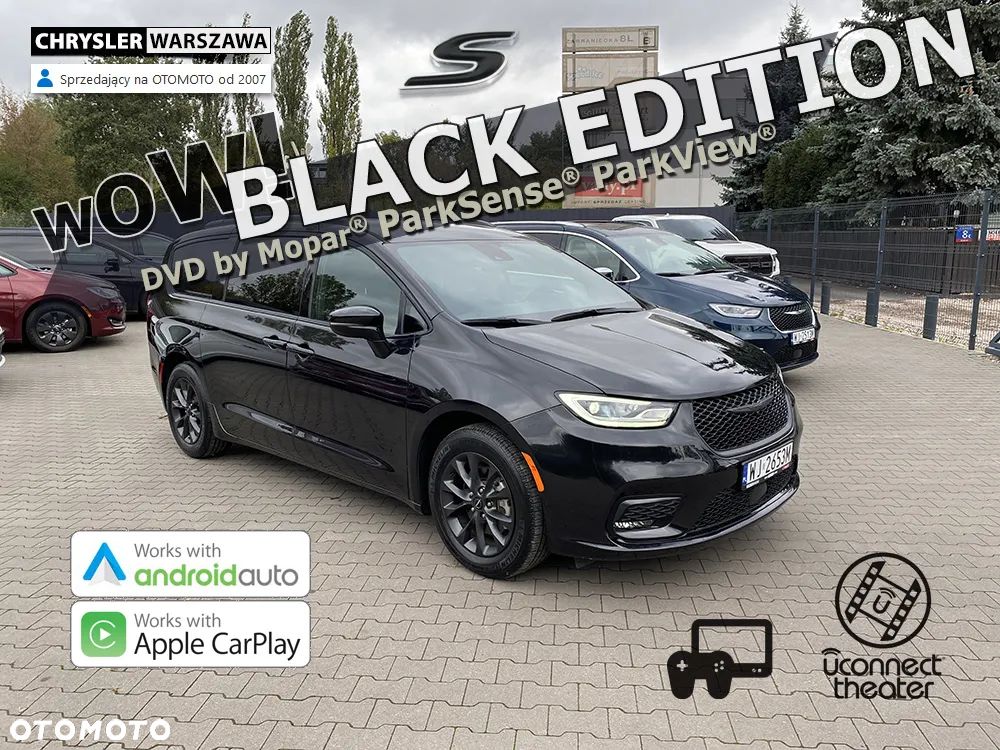 Chrysler Pacifica - 1