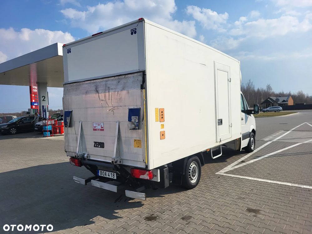 Volkswagen Crafter - 12