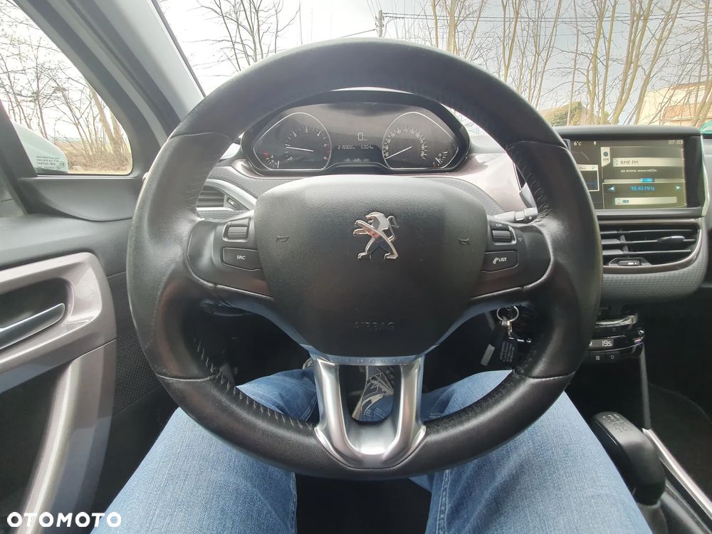 Peugeot 2008 1.6 e-HDi Active S&S - 15