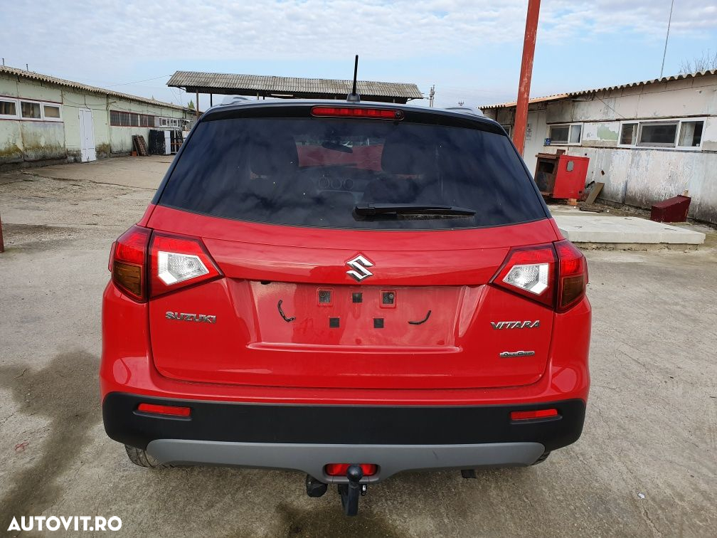 Spoiler bară spate Suzuki Vitara all grip 2017 - 4