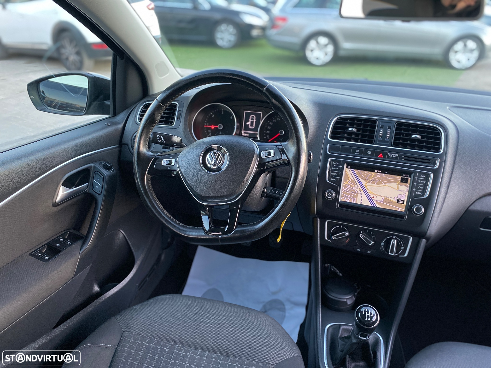 VW Polo 1.4 TDi Lounge - 20
