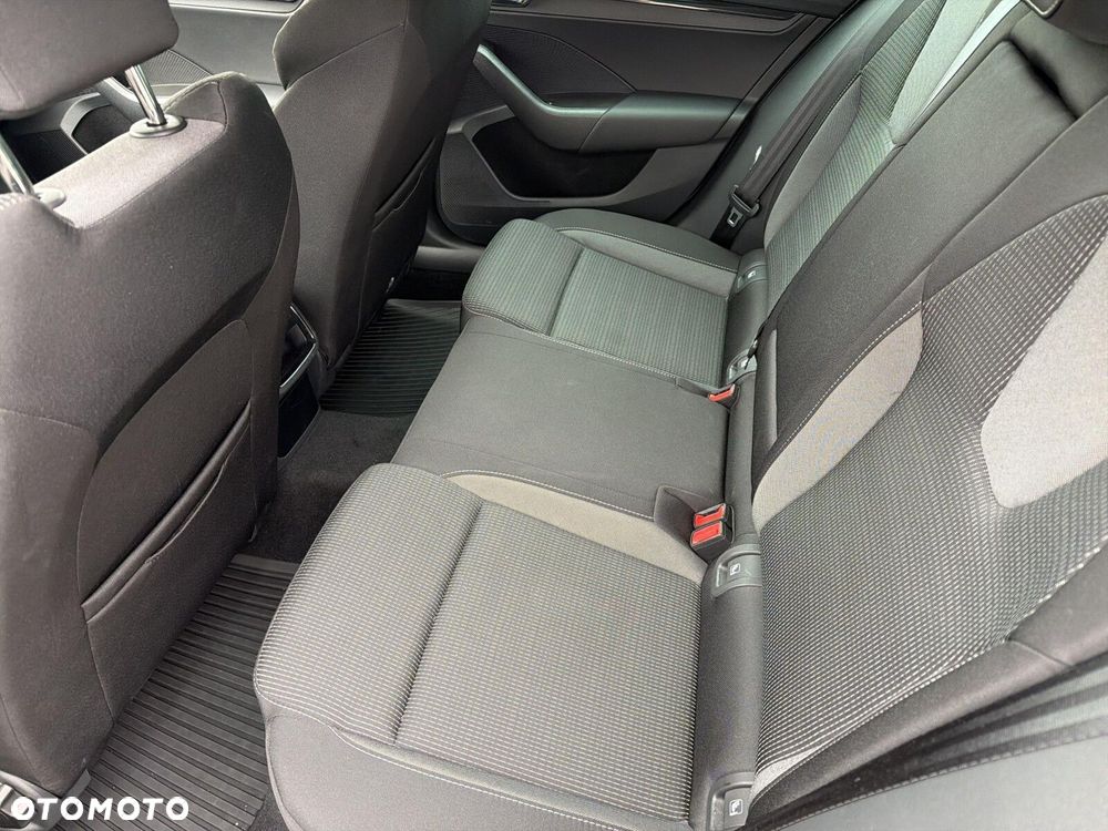 Skoda Octavia 2.0 TDI Ambition - 33