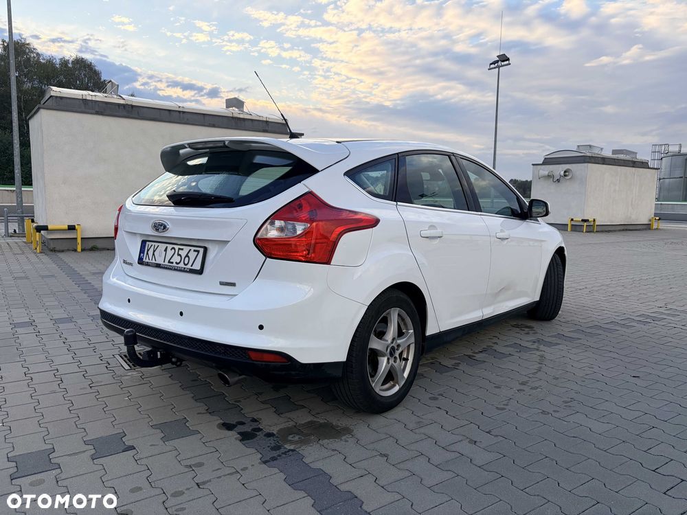 Ford Focus 1.6 EcoBoost Trend - 5