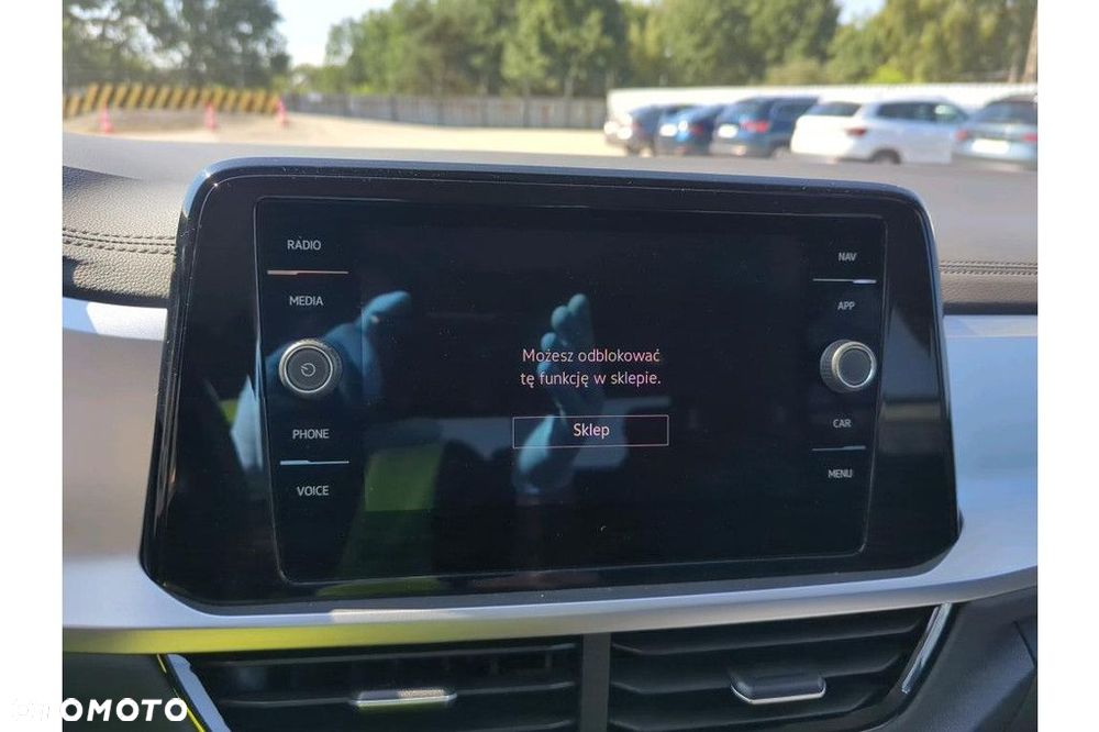 Volkswagen T-Roc 1.5 TSI Life DSG - 11