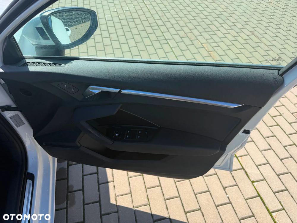 Audi A3 Sportback - 16
