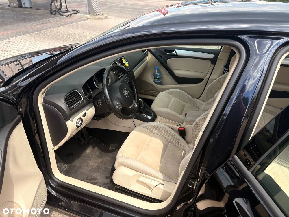Volkswagen Golf - 9