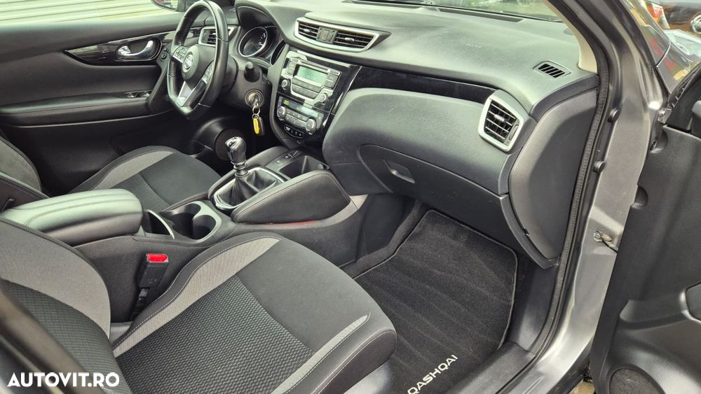 Nissan Qashqai - 8