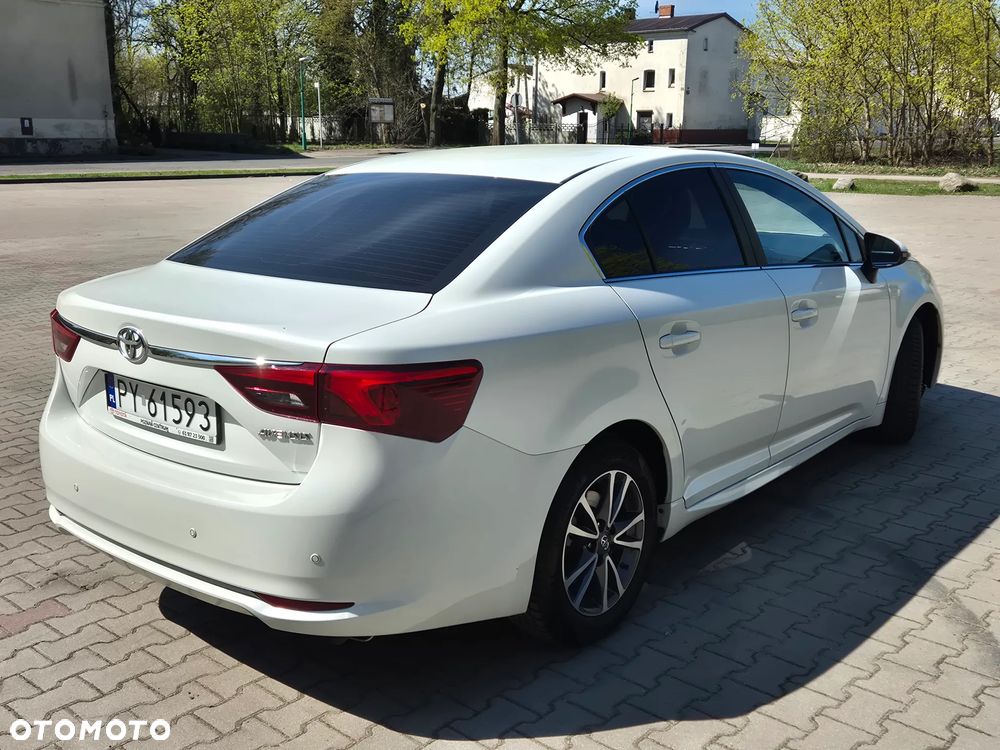 Toyota Avensis 1.8 Prestige - 6