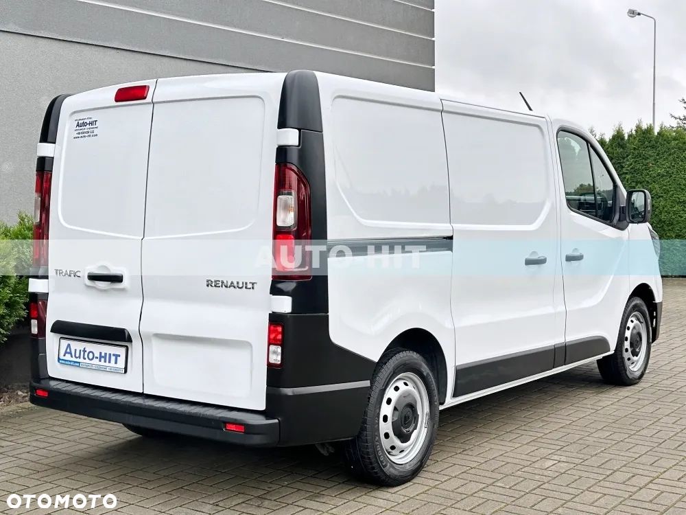 Renault Trafic - 13