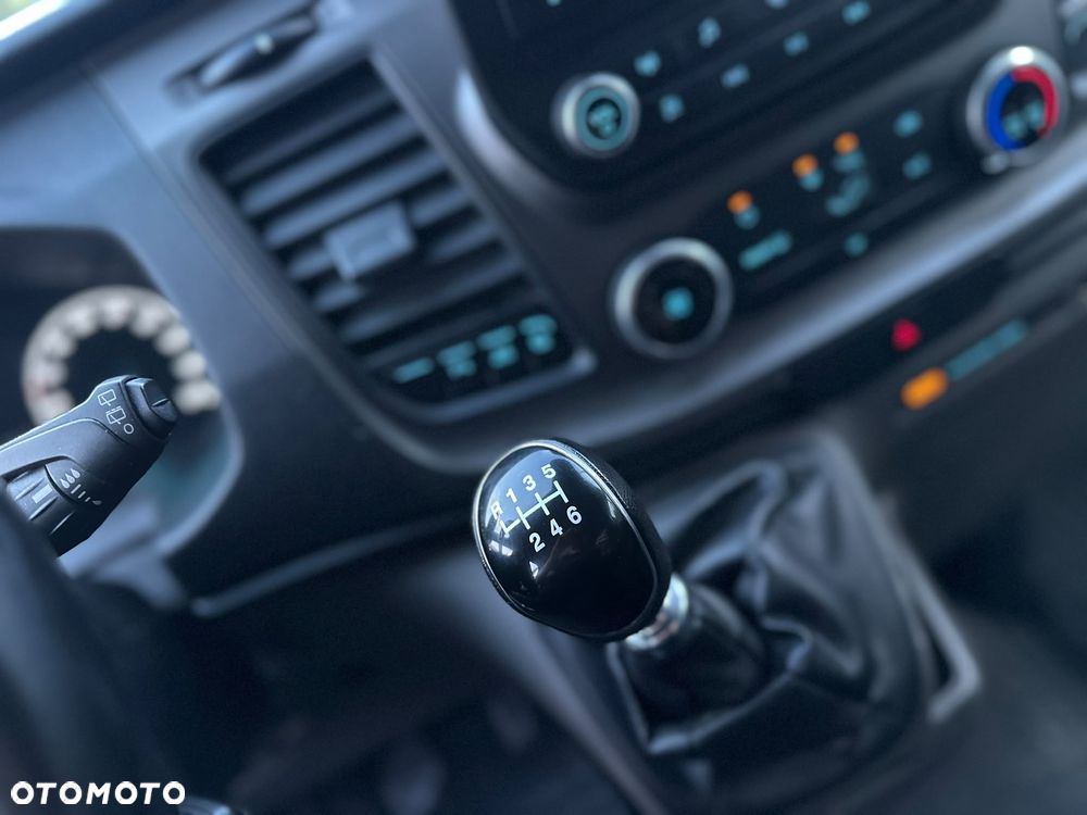 Ford Transit Custom - 24