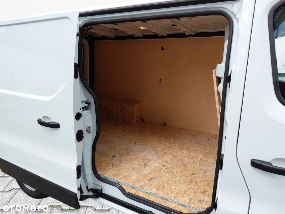 Renault trafic - 27