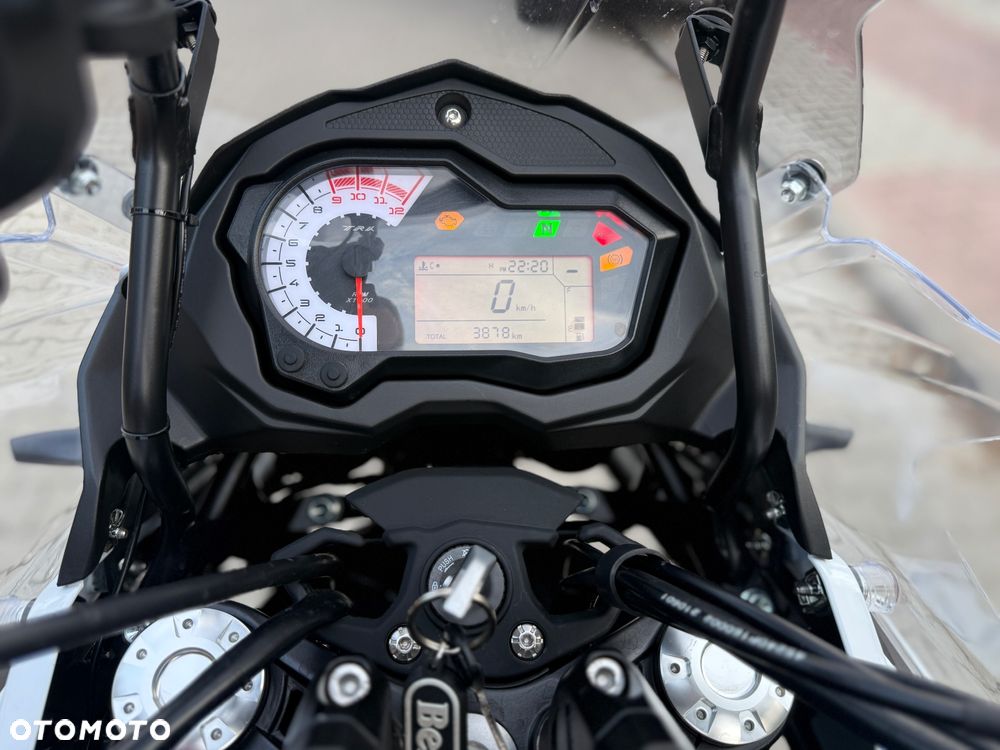 Benelli TRK 502X - 25