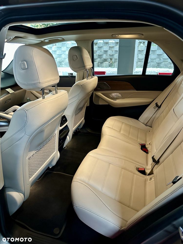 Mercedes-Benz GLE 300 d 4-Matic - 8