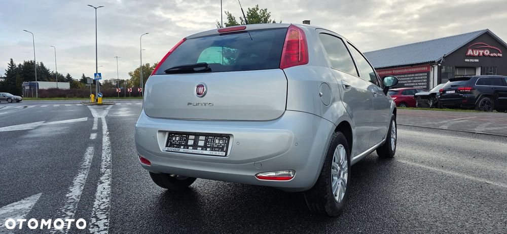 Fiat Punto 1.2 Young - 13